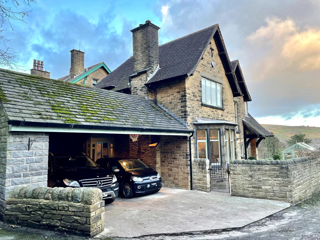 4 Green Head Avenue, Utley, 3 bed detached house £435,000
