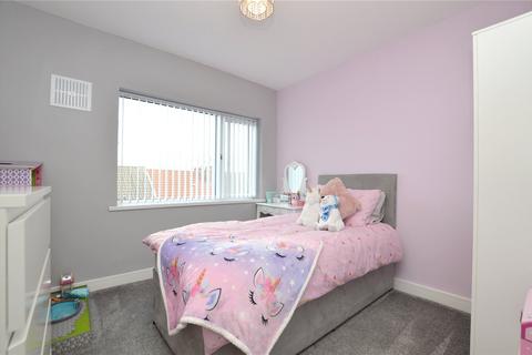 25 Aston Terrace, Bramley, Leeds, LS13 2DF