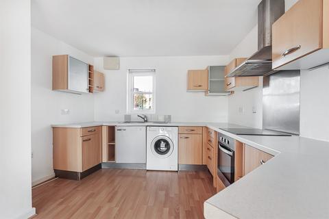 2 bedroom apartment to rent, Kennet Walk, Reading, RG1