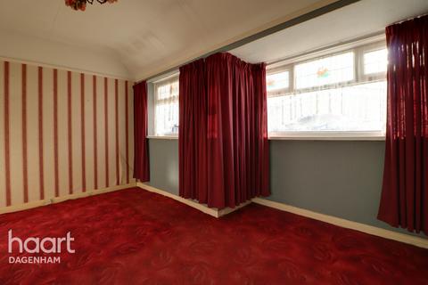 31 School Road, Dagenham, RM10 9QB