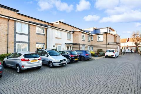 1 bedroom flat for sale - Hall Lane, Chingford, London