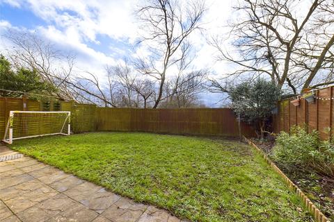 7 Barton Close, Innsworth, Gloucester, GL3 1FA