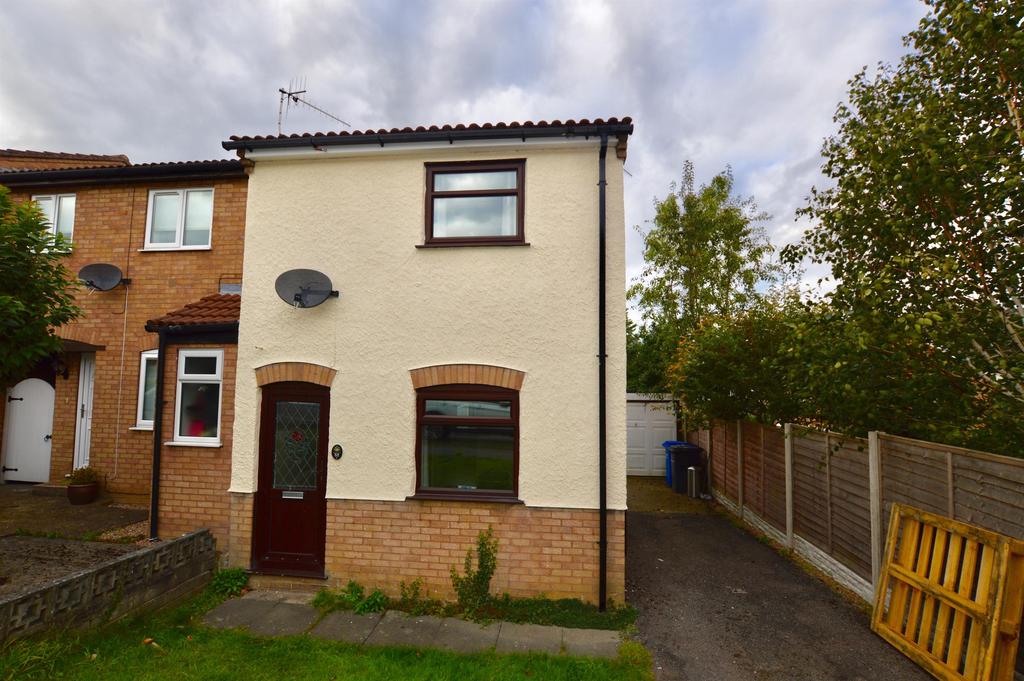 Somersby Avenue, Walton, Chesterfield 2 bed end of terrace house £675
