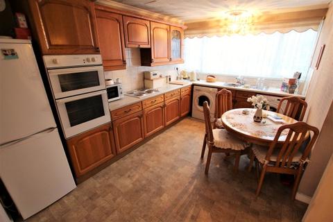 11 Ridgewell Close, Dagenham, RM10 9AJ