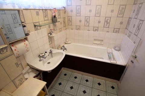 11 Ridgewell Close, Dagenham, RM10 9AJ