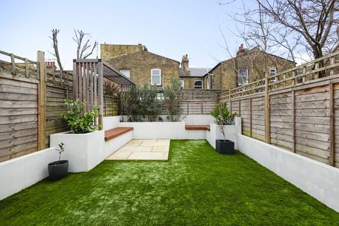 56 Fairlight Road, London, SW17 0JD