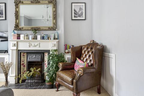 56 Fairlight Road, London, SW17 0JD