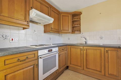 55 Drum Mead, Petersfield, GU32 3AQ