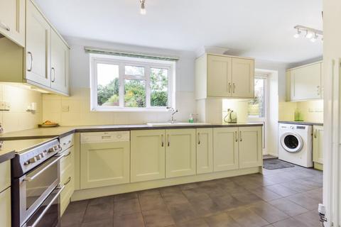 56 Downs Avenue, Chislehurst, BR7 6HQ