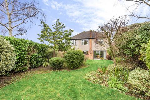 56 Downs Avenue, Chislehurst, BR7 6HQ