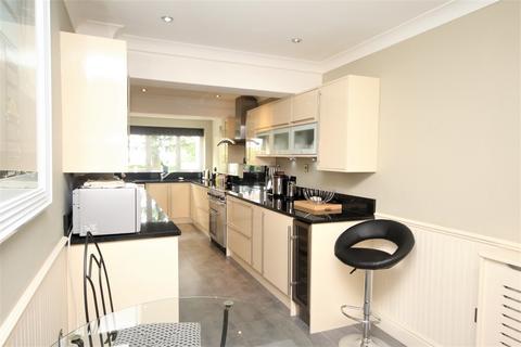 28 Barley Mead, Danbury, Chelmsford, CM3 4RP