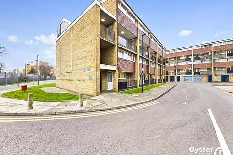 3 bedroom apartment for sale - Highview Gardens, London, N11