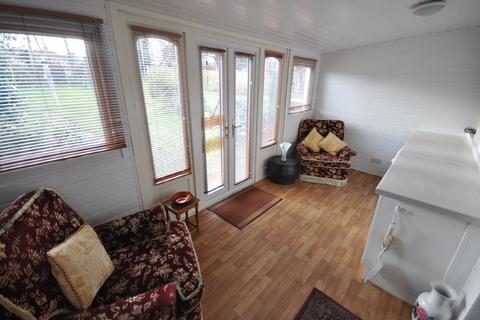 48 Highfield Crescent, Thorne, Doncaster, DN8 4DW