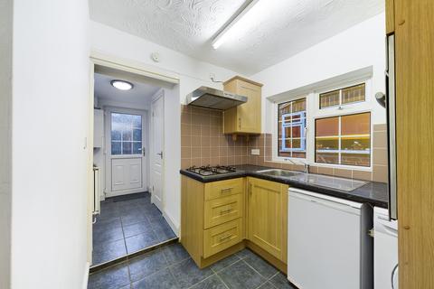 Ground Floor Flat, 28 Bridge Street, Uttoxeter, ST14 8AP