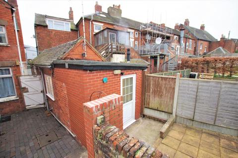 Ground Floor Flat, 28 Bridge Street, Uttoxeter, ST14 8AP