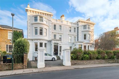 3 bedroom flat to rent, Burlington House, Kings Road, Richmond, Surrey