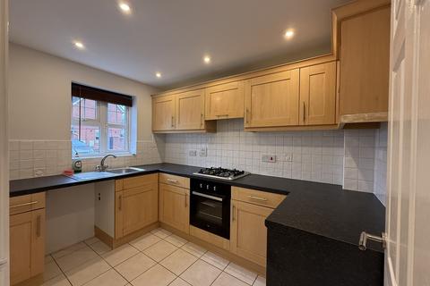 3 bedroom end of terrace house to rent, Horseshoe Drive, Wimblebury