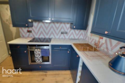 2 bedroom apartment to rent, Winton Street, Bristol