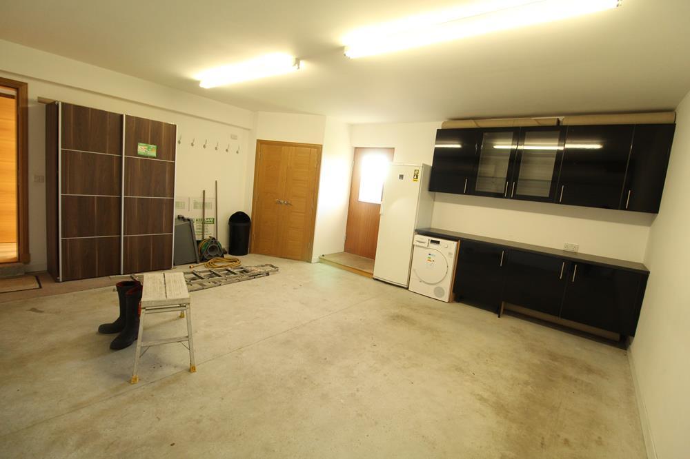 Garage − Copy