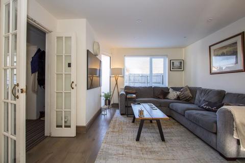 16 Bittern Way, Penarth, CF64 5FS