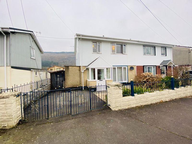 Ynysfach Avenue, Resolven, Neath... 3 bed semidetached house £109,995