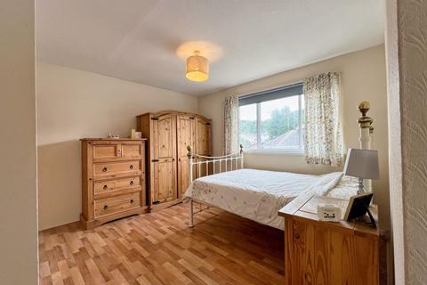 21 Ynysfach Avenue, Resolven, Neath, SA11 4LH