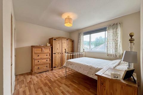 21 Ynysfach Avenue, Resolven, Neath, SA11 4LH