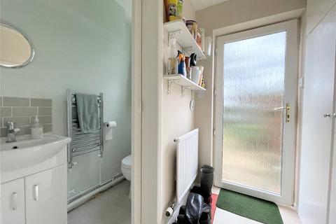 161 Alexander Drive, Cirencester, GL7 1UQ