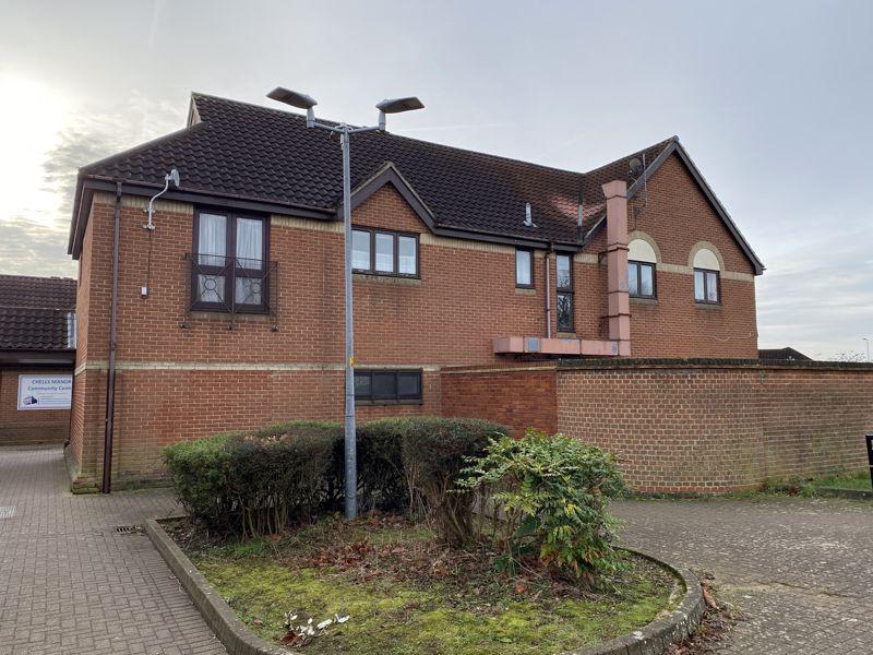 Emperors Gate, Stevenage 2 bed apartment £185,000