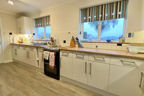 7 School Walk, Wadebridge, PL27 6DY