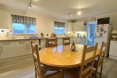 7 School Walk, Wadebridge, PL27 6DY