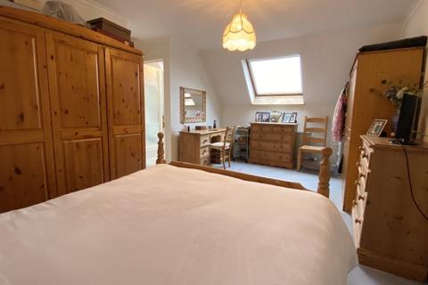 7 School Walk, Wadebridge, PL27 6DY