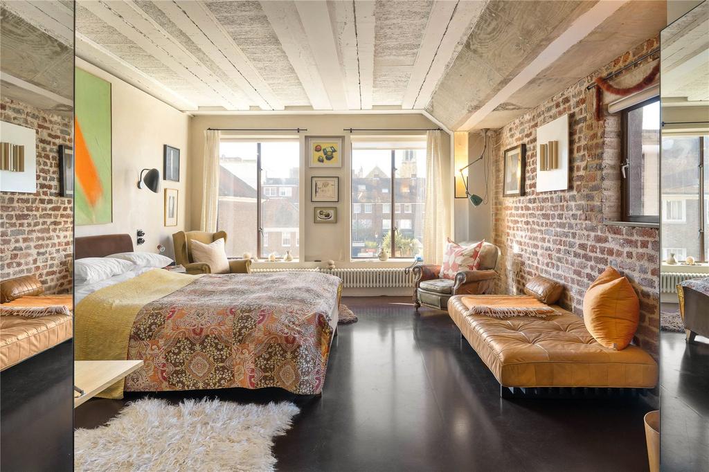 Principal Bedroom