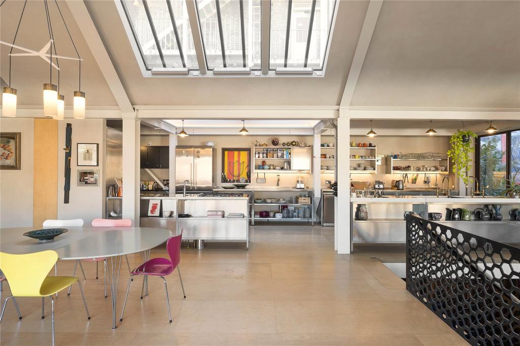 Kitchen/Dining