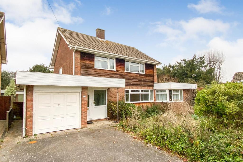 The Paddocks, Ingatestone, CM4 3 bed house £875,000