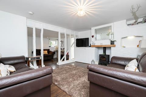 1, Rosemary Cottages Epping Road, Waltham Abbey, EN9 2DL