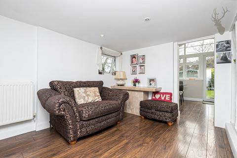1, Rosemary Cottages Epping Road, Waltham Abbey, EN9 2DL