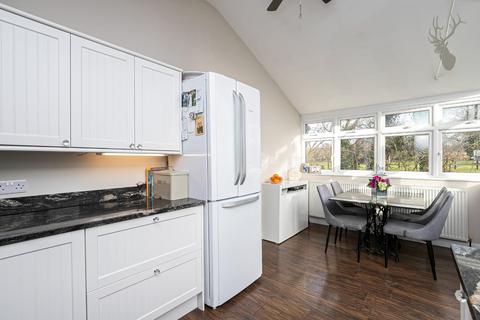 1, Rosemary Cottages Epping Road, Waltham Abbey, EN9 2DL