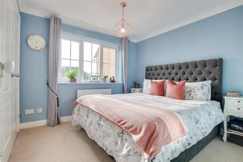 23 Hayfield, Stevenage, SG2 7JP