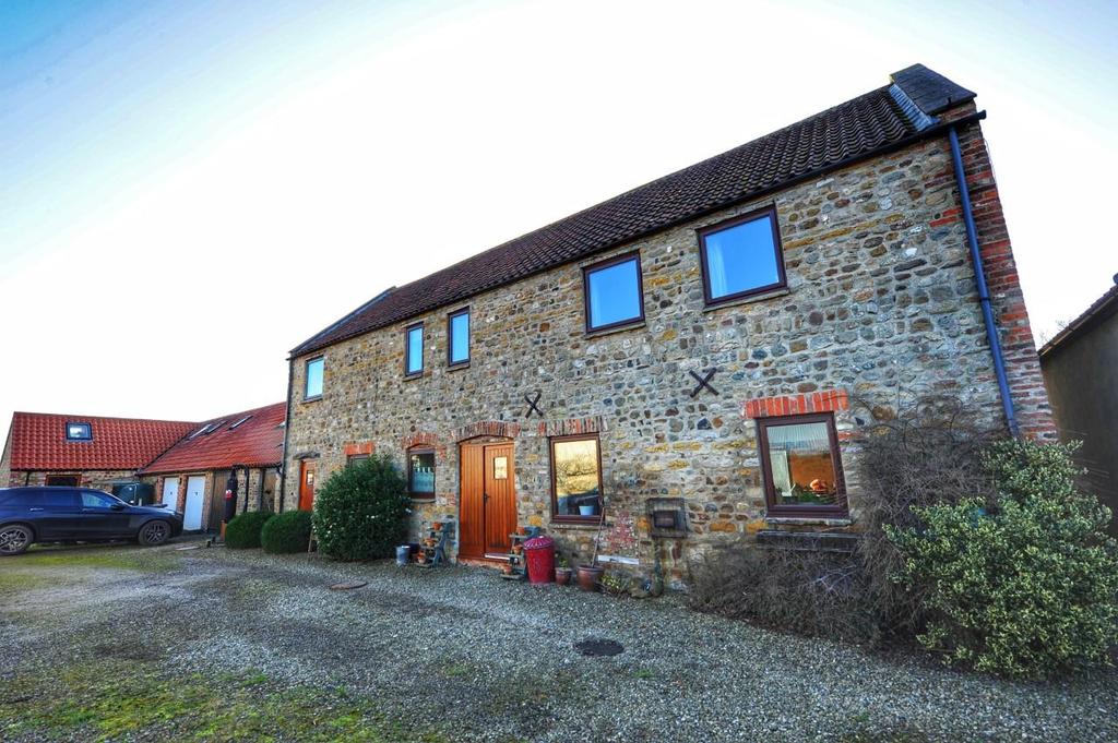 Cleasby, Darlington 3 bed barn conversion £535,000