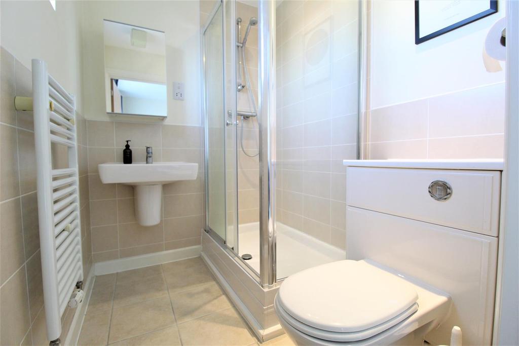 Ensuite.jpg