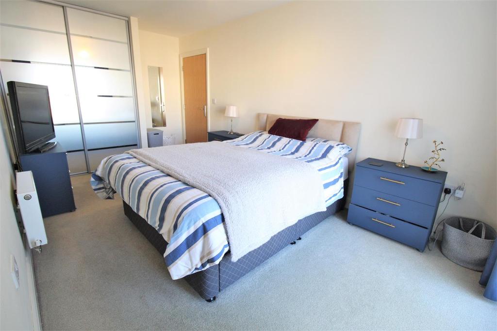 Baedroom 1.jpg
