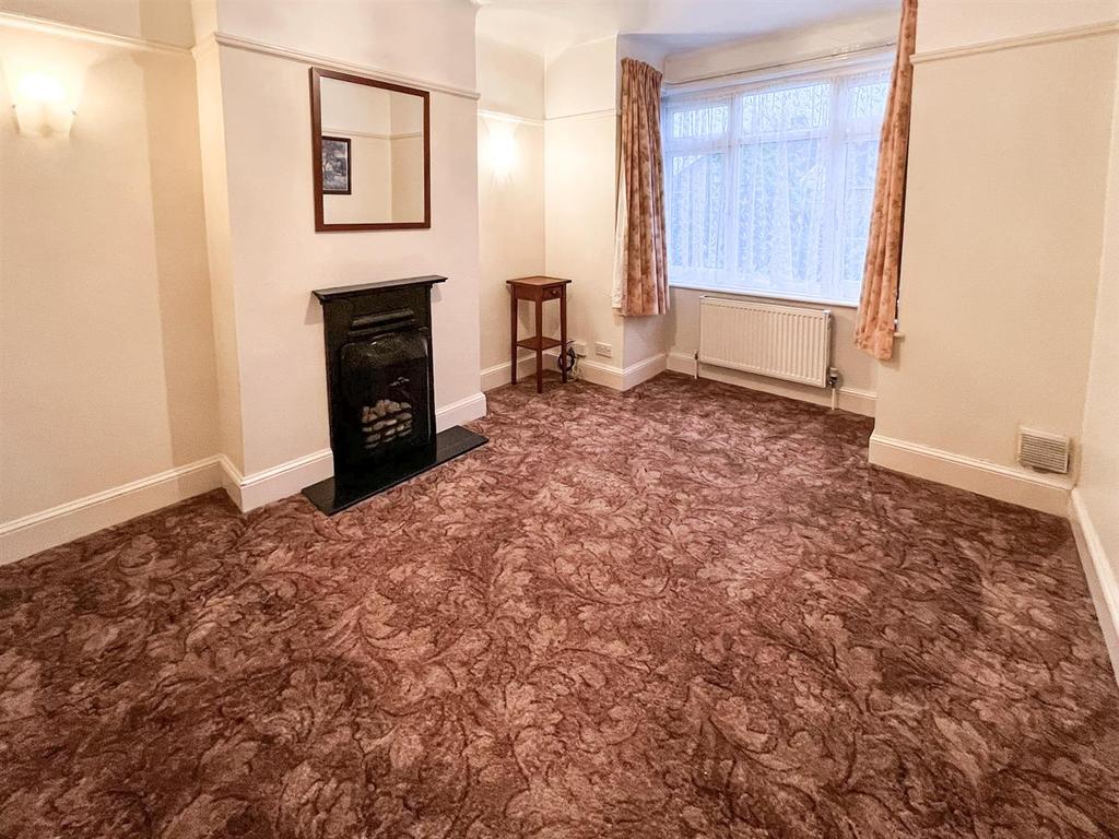 Carberry Drive, Portchester 2 bed semidetached bungalow for sale £