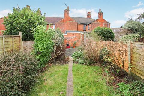 6 Hammonds Lane, Great Warley, Brentwood, CM13 3AQ