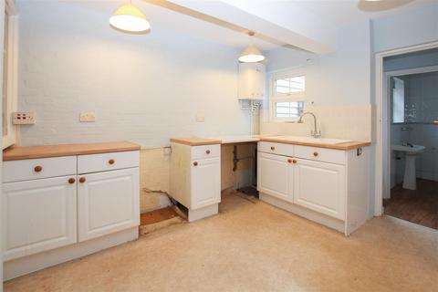 6 Hammonds Lane, Great Warley, Brentwood, CM13 3AQ