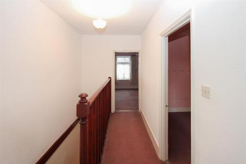 6 Hammonds Lane, Great Warley, Brentwood, CM13 3AQ