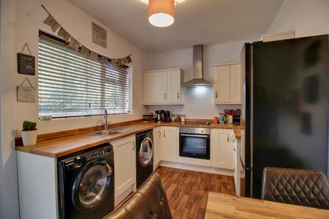 107 Broadway, Horsforth, Leeds, LS18 4HL