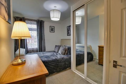 107 Broadway, Horsforth, Leeds, LS18 4HL