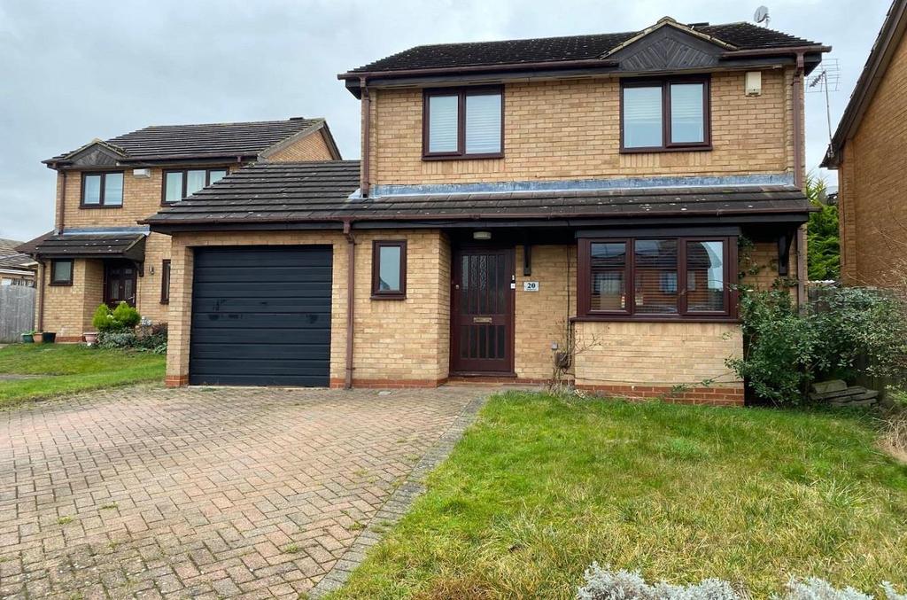 Hedgeway, East Hunsbury, Northampton... 4 bed detached house £425,000