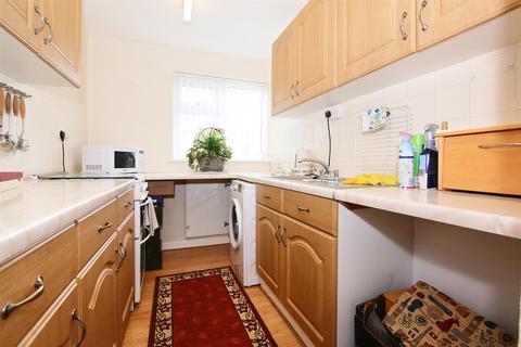 2 bedroom maisonette for sale - Keppel Close, Bilton, Rugby